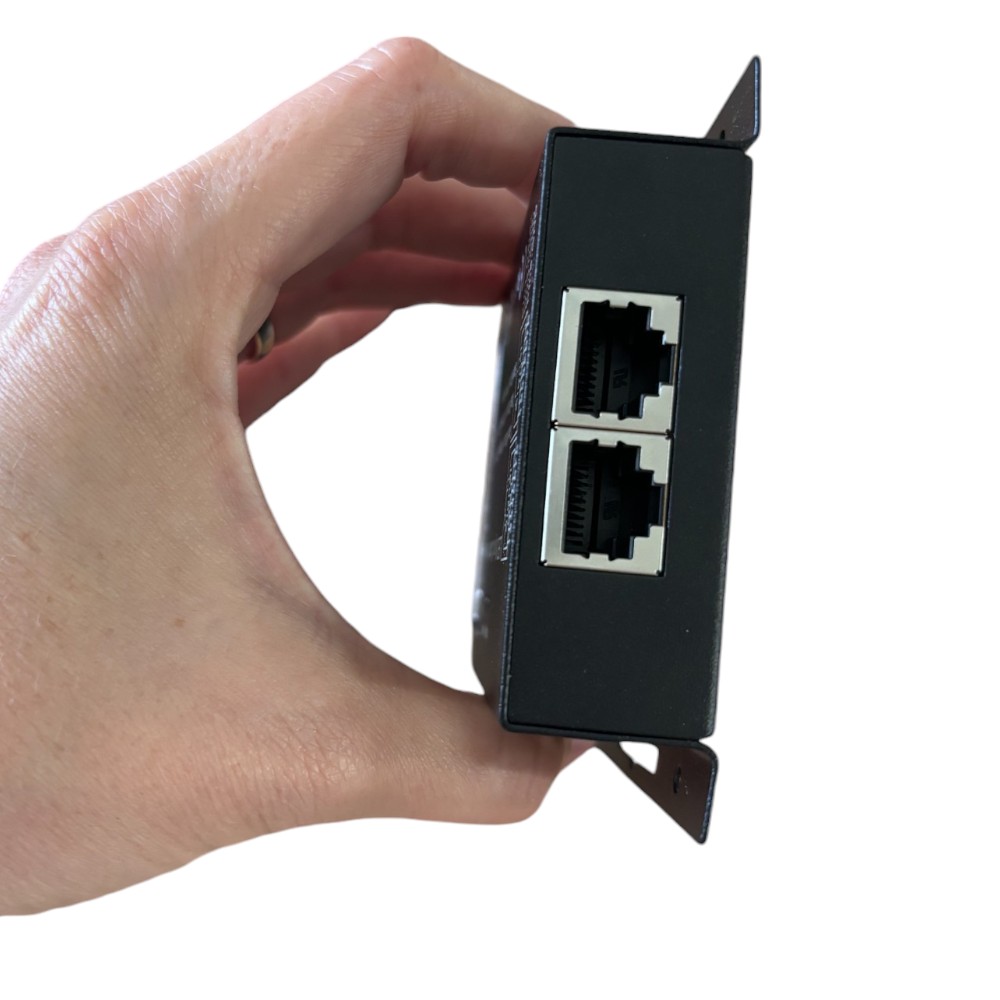 MODULO DE 3 CANALES PARA CINTA LED RGB 10A MAX C/CANAL PUERTO RJ45 PARA RED MAESTRO ESCLAVO 12-24VDC INCLUYE C/REMOTO