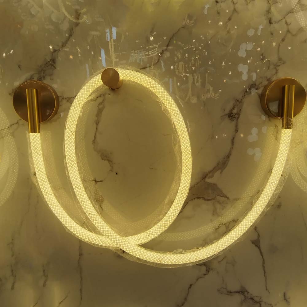 Lámpara led de pared Flex 138 brass con luz cálida