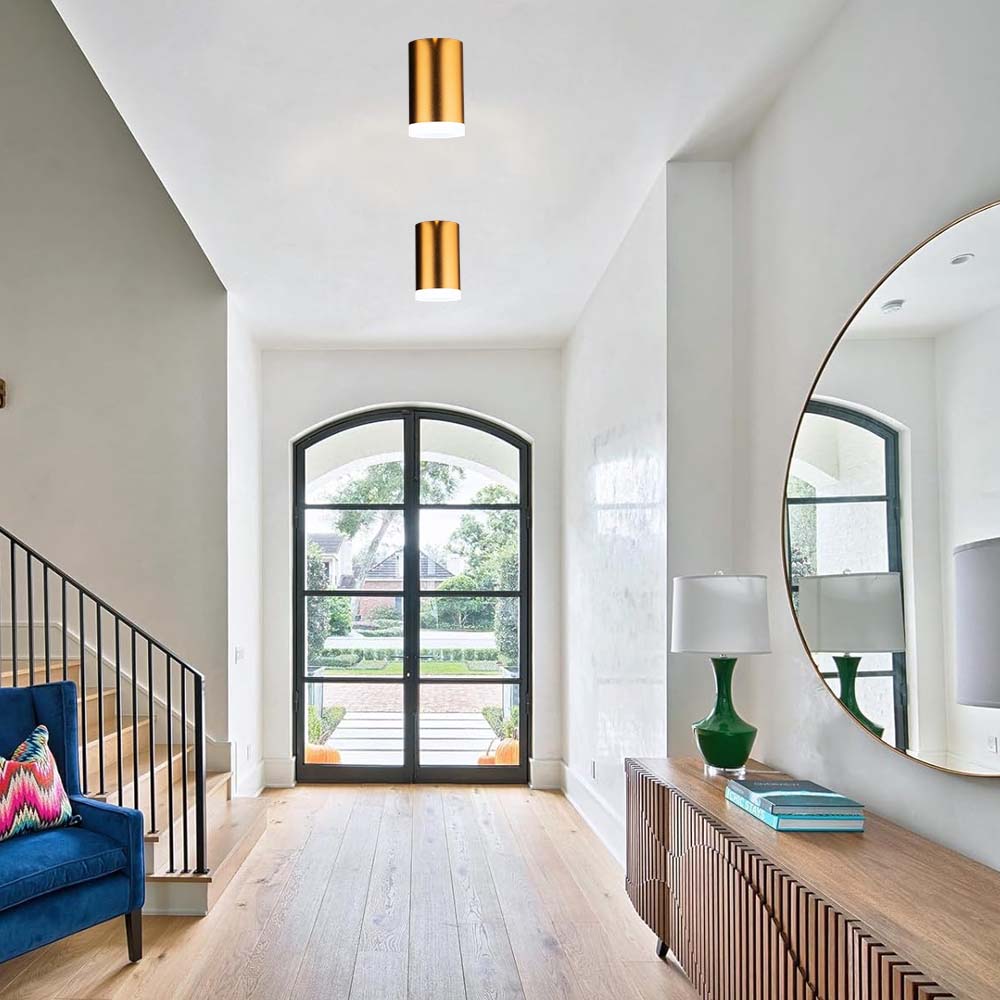 Mini Spot sobrepuesto GU10 Izzi de aluminio gold 6x9cm