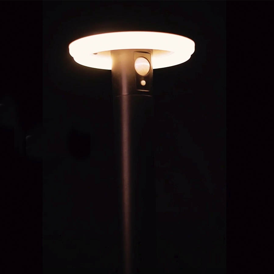 Bolardo solar led 3.3W con sensor movimiento/luz