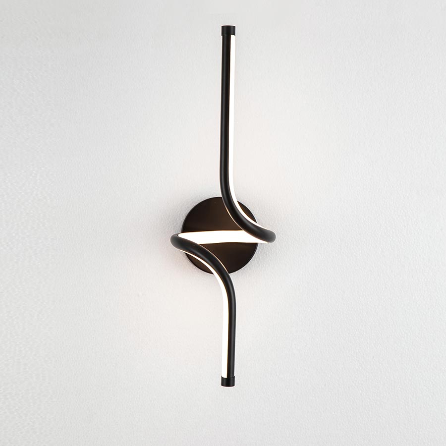 Lámpara led de pared Saphire black con luz cálida 11W 60cm