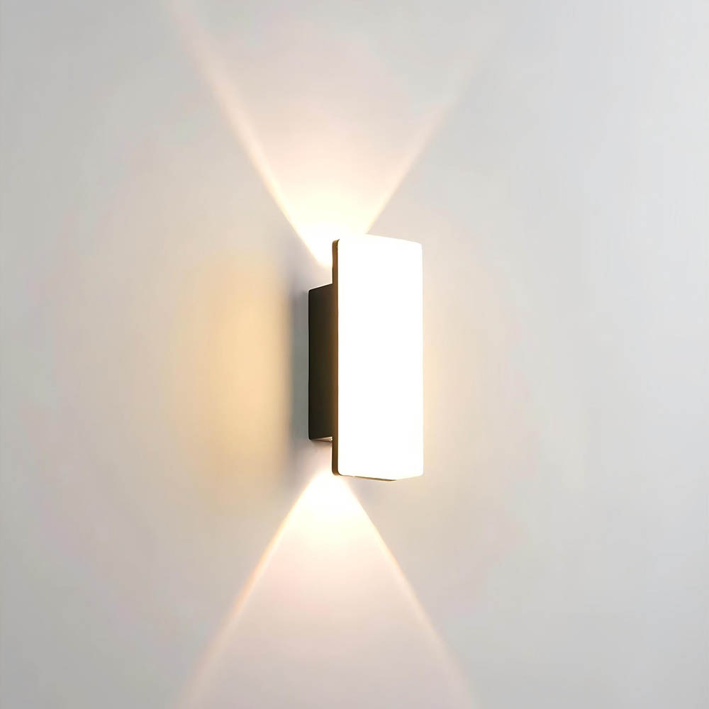 Lámpara led de pared bidireccional con luz cálida IP65